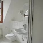 Hotel Restaurant Genusshaus Vorst 3*