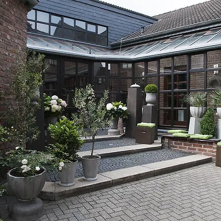 Hotel Restaurant Genusshaus Vorst Отель 3*