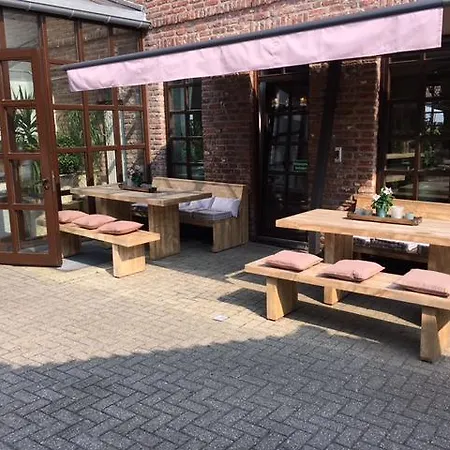 Hotel Restaurant Genusshaus Vorst Отель