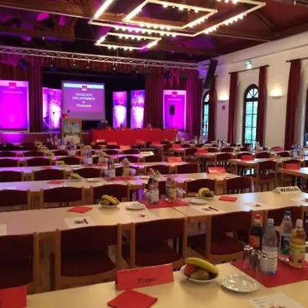 Hotel Restaurant Haus Vorst 3* Toenisvorst