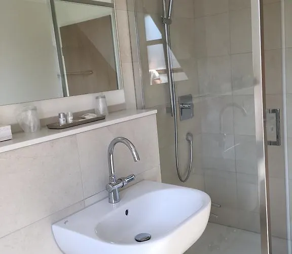 Hotel Restaurant Genusshaus Vorst 3*