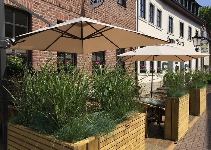 Hotel Restaurant Genusshaus Vorst Otel Tönisvorst